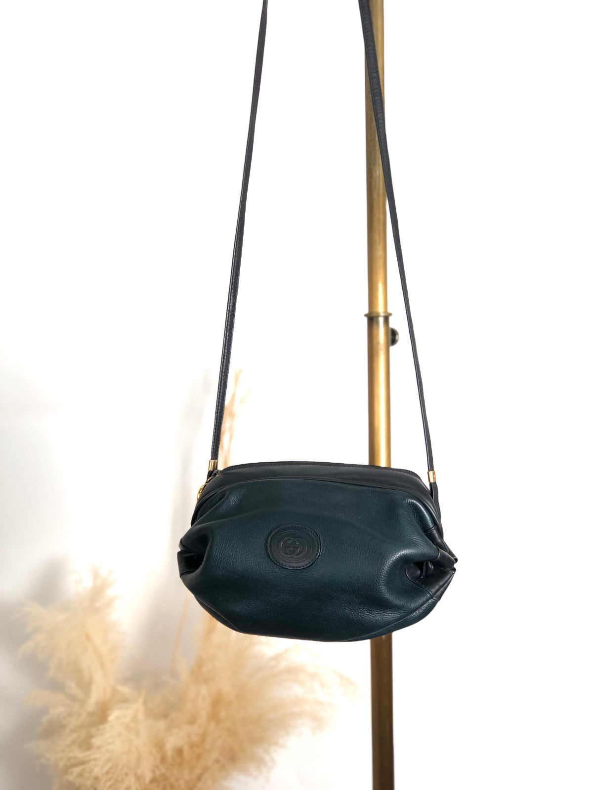 GUCCI Logo Embossed Shoulder bag Navy Vintage e4surv