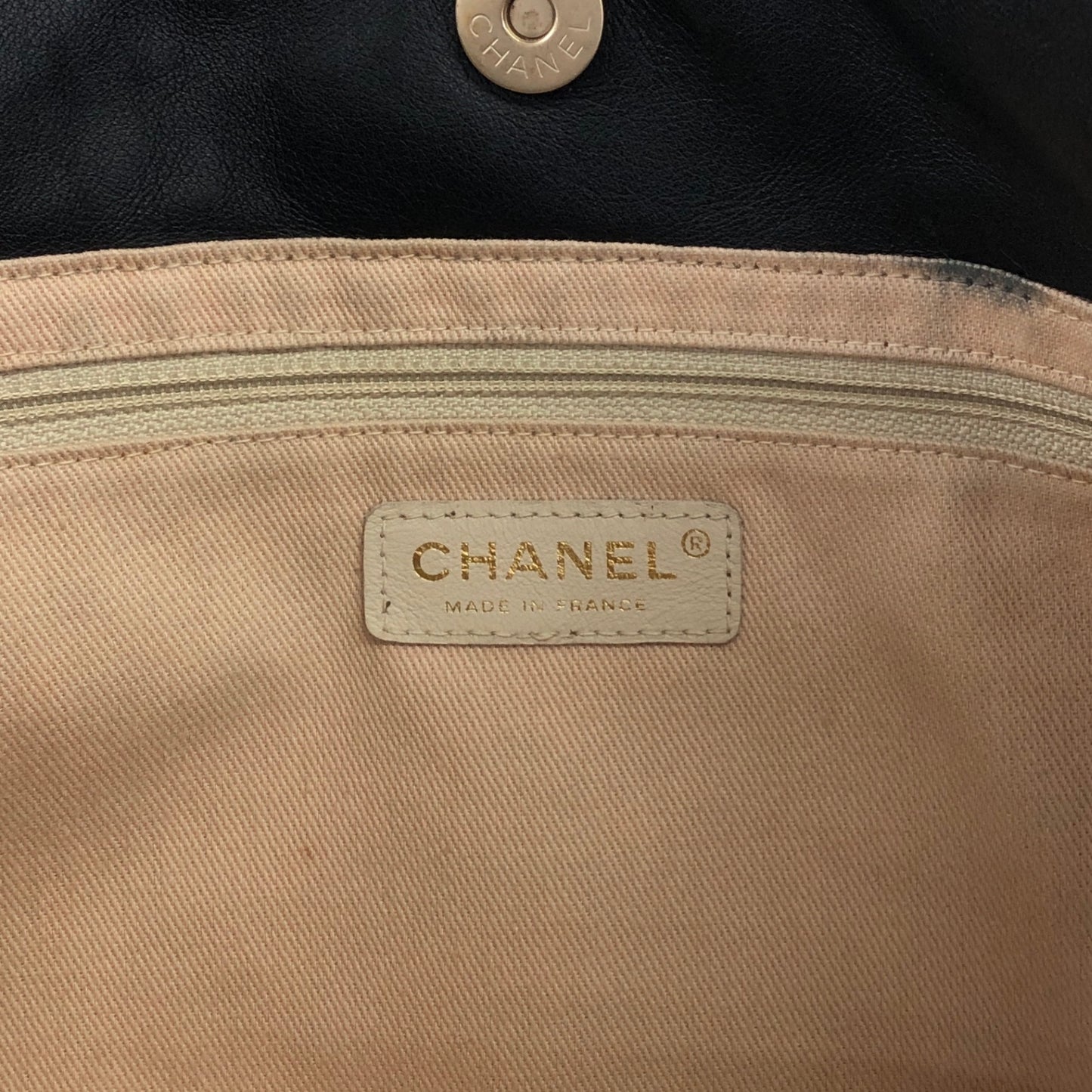 CHANEL Logo Totebag Black Vintage 3raaj5