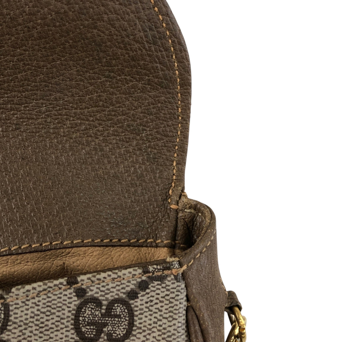 GUCCI Logo Round Shoulder bag Beige Vintage ku752d