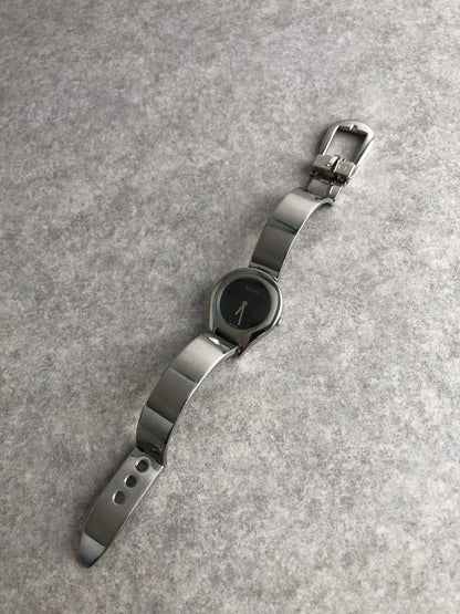 GUCCI Logo Quartz Watch Silver 6700L Vintage 7uaka3