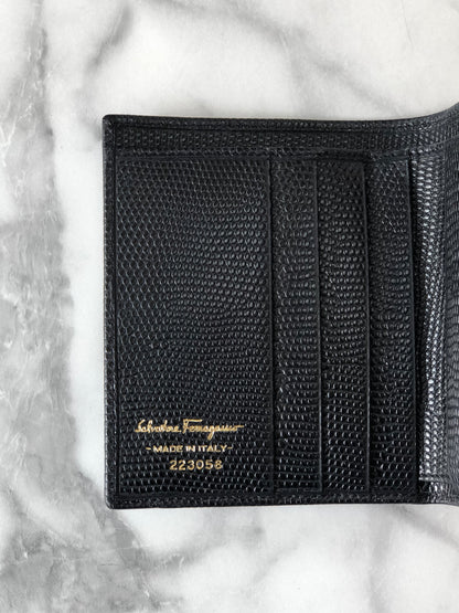 Salvatore Ferragamo Vala 絲帶皮革金屬扣折疊錢包黑色復古 2hapn4 