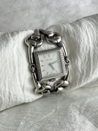 GUCCI Rhinestone Watch Silver Vintage ag4iia