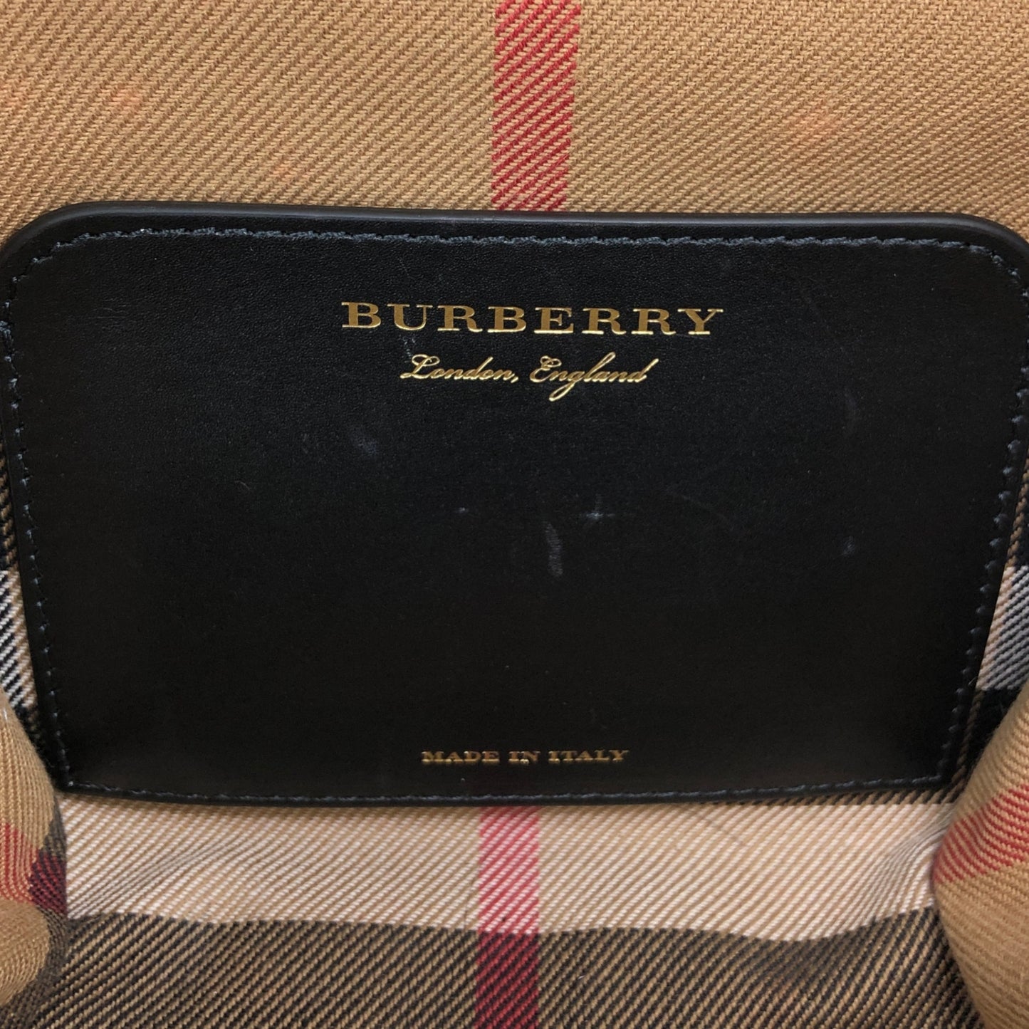 BURBERRY Logo Metal Clasp Shoulder bag Black Vintage hdymvu