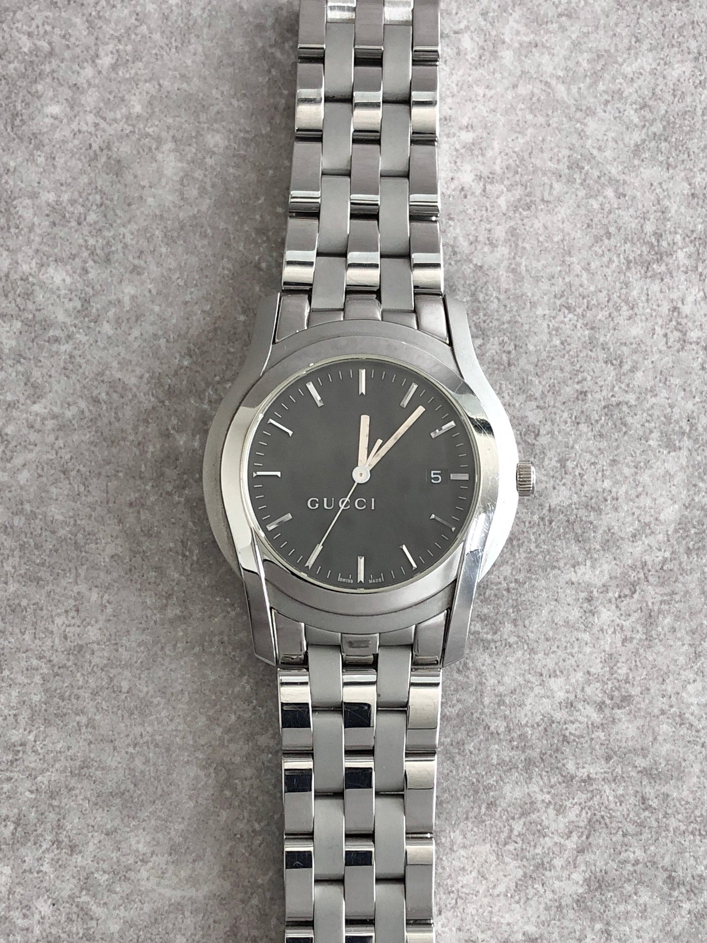GUCCI Logo Quartz Watch Silver 5500XL Vintage 2k2yhu – VintageShop