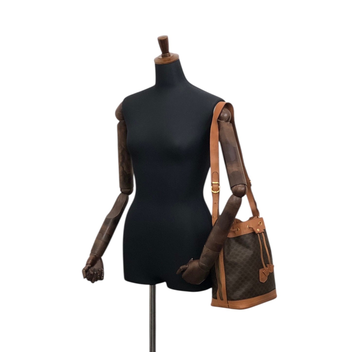 CELINE Macadam Blason Drawstring Shoulder bag Brown Vintage 7ce2it