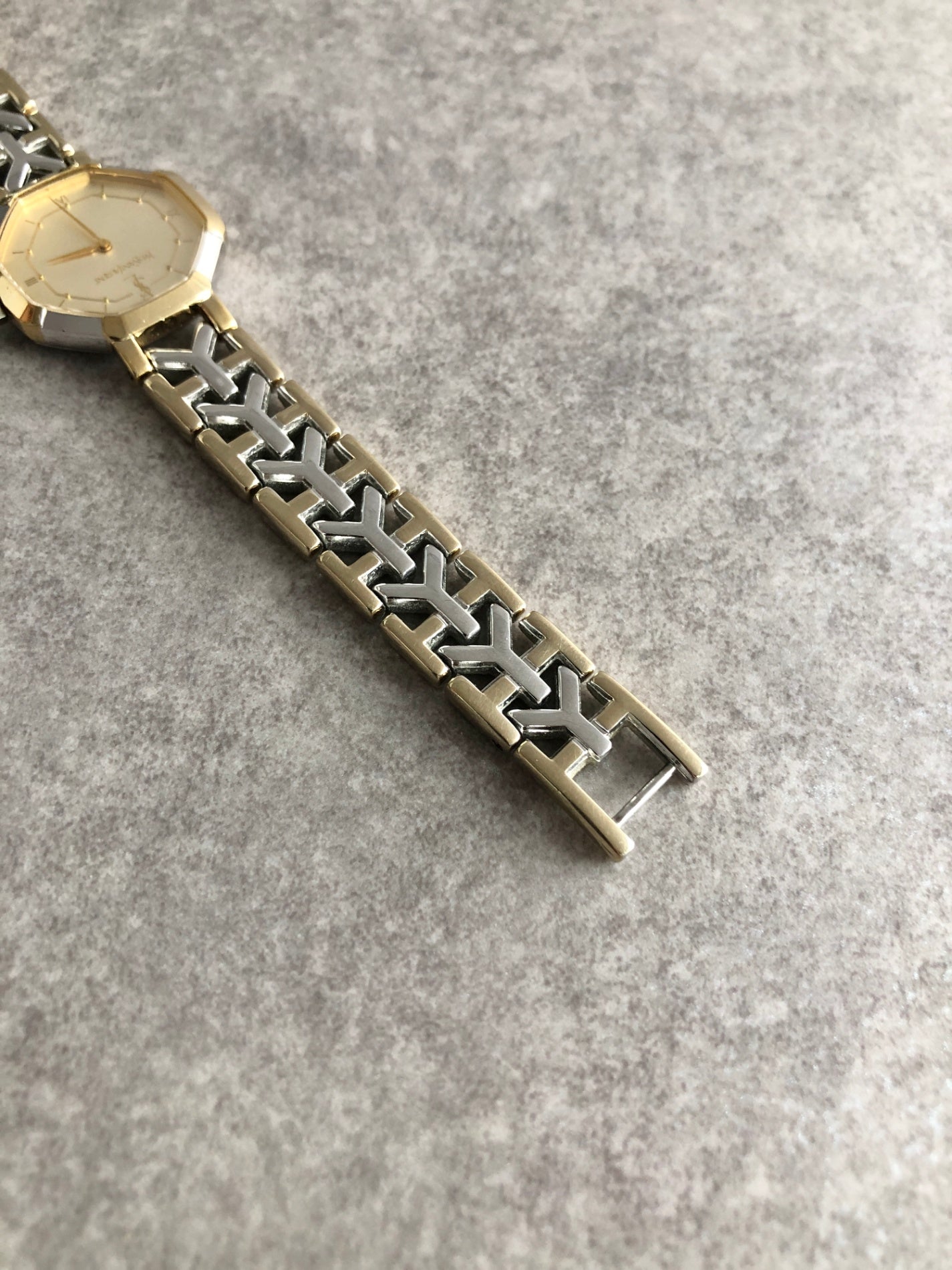 Yves Saint Laurent YSL Logo Quartz Watch Silver×Gold 2200-241762 Vintage r5aupi