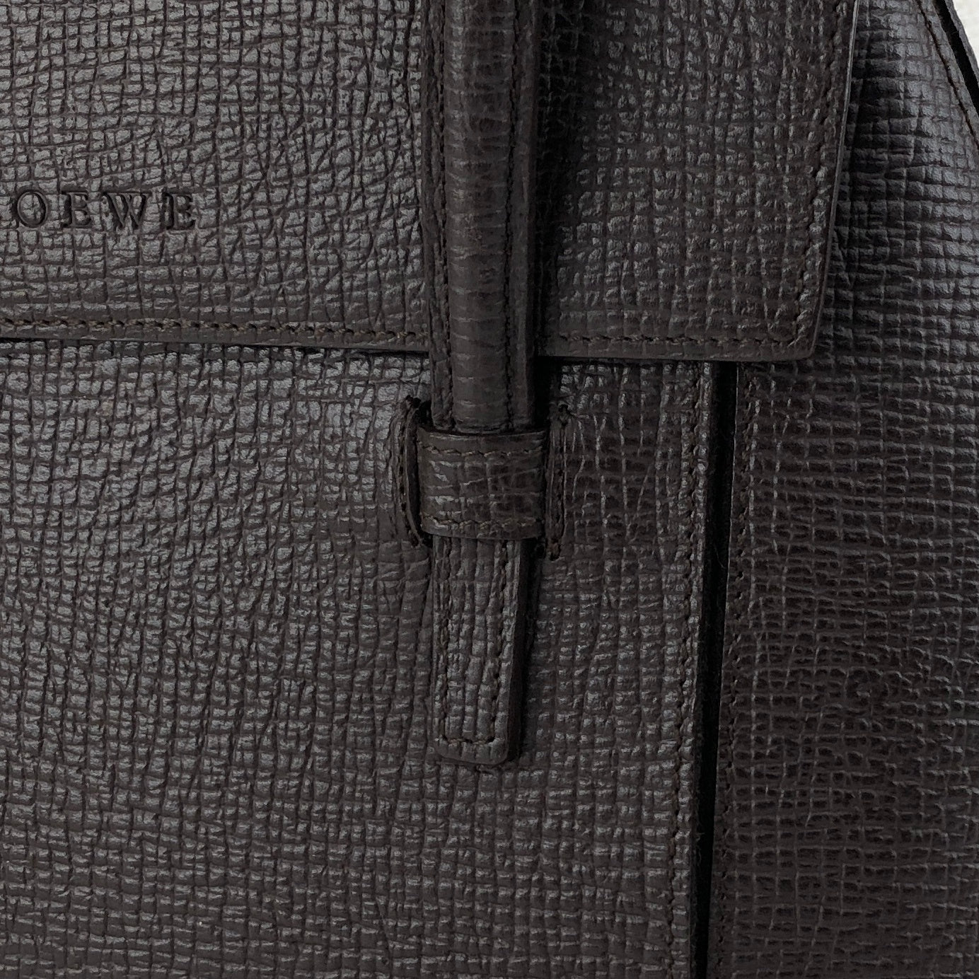 LOEWE Logo Embossed Handbag Brown Vintage xdd6ie