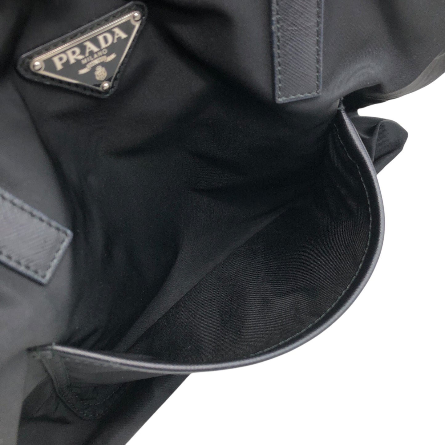 PRADA Triangle Logo Front Pocket Totebag Black Vintage p2sa5n