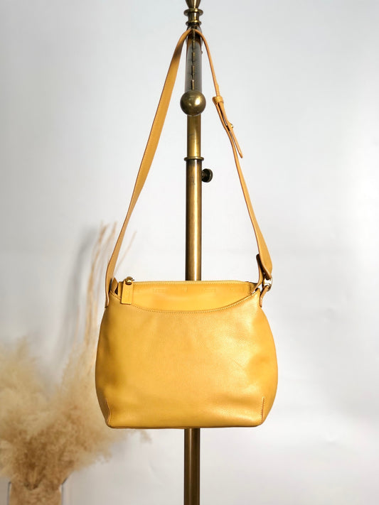 LOEWE Logo Embossed Shoulder bag Yellow Vintage uwdr5a