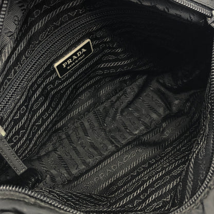 PRADA Triangle Logo Nylon Shoulder bag Black Vintage nzkhnd