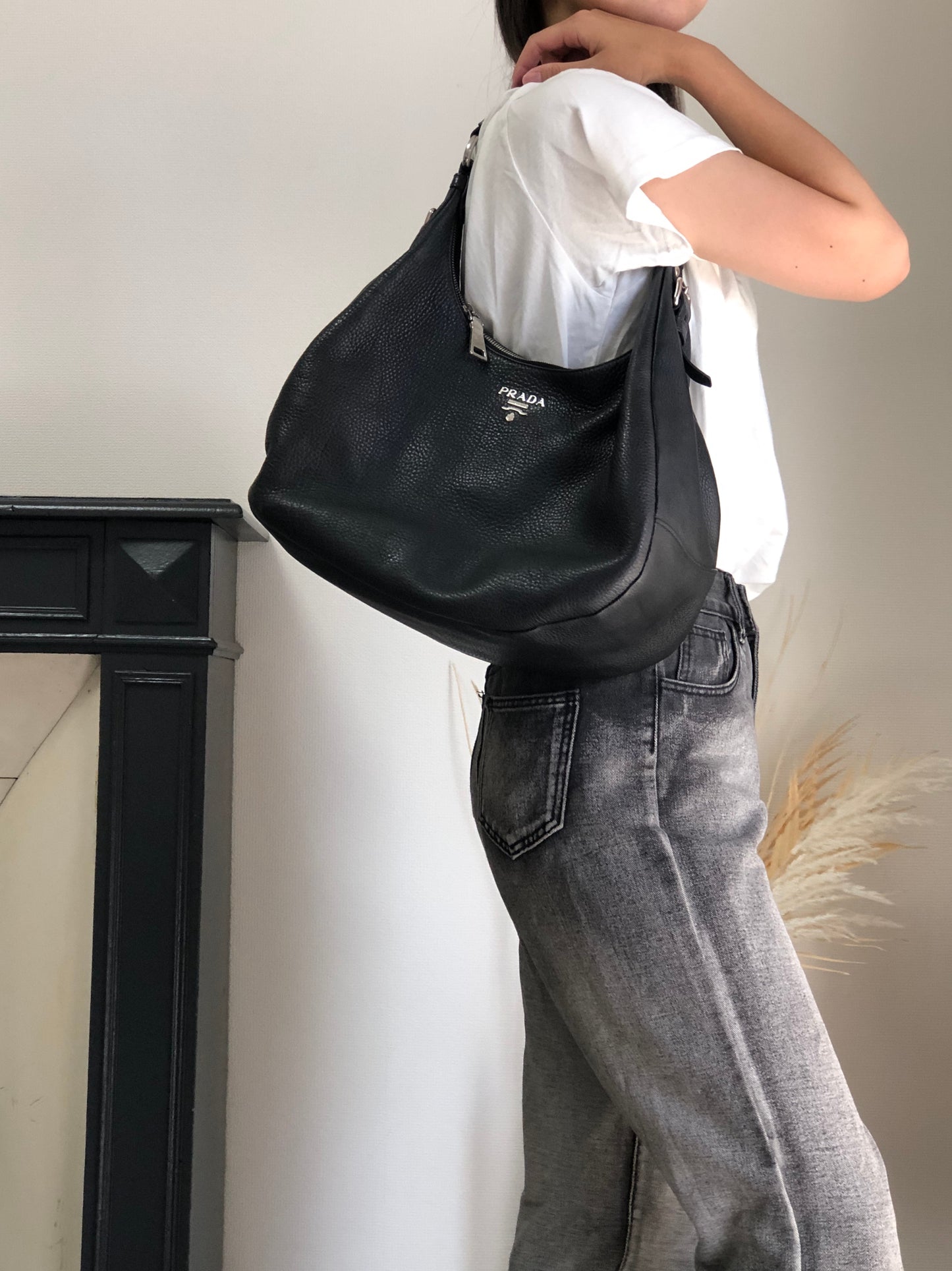 PRADA Logo Shoulder bag Hobobag Black Vintage 53rvk2