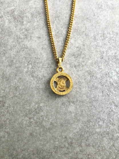 CELINE Blason Necklace Gold Vintage ar6jyi