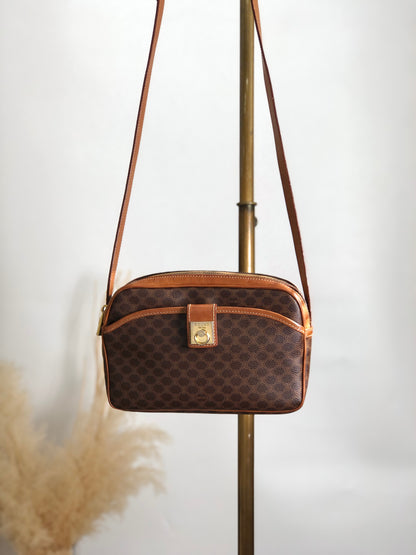 CELINE Macadam Gancini Shoulder bag Brown Vintage 7y7av5