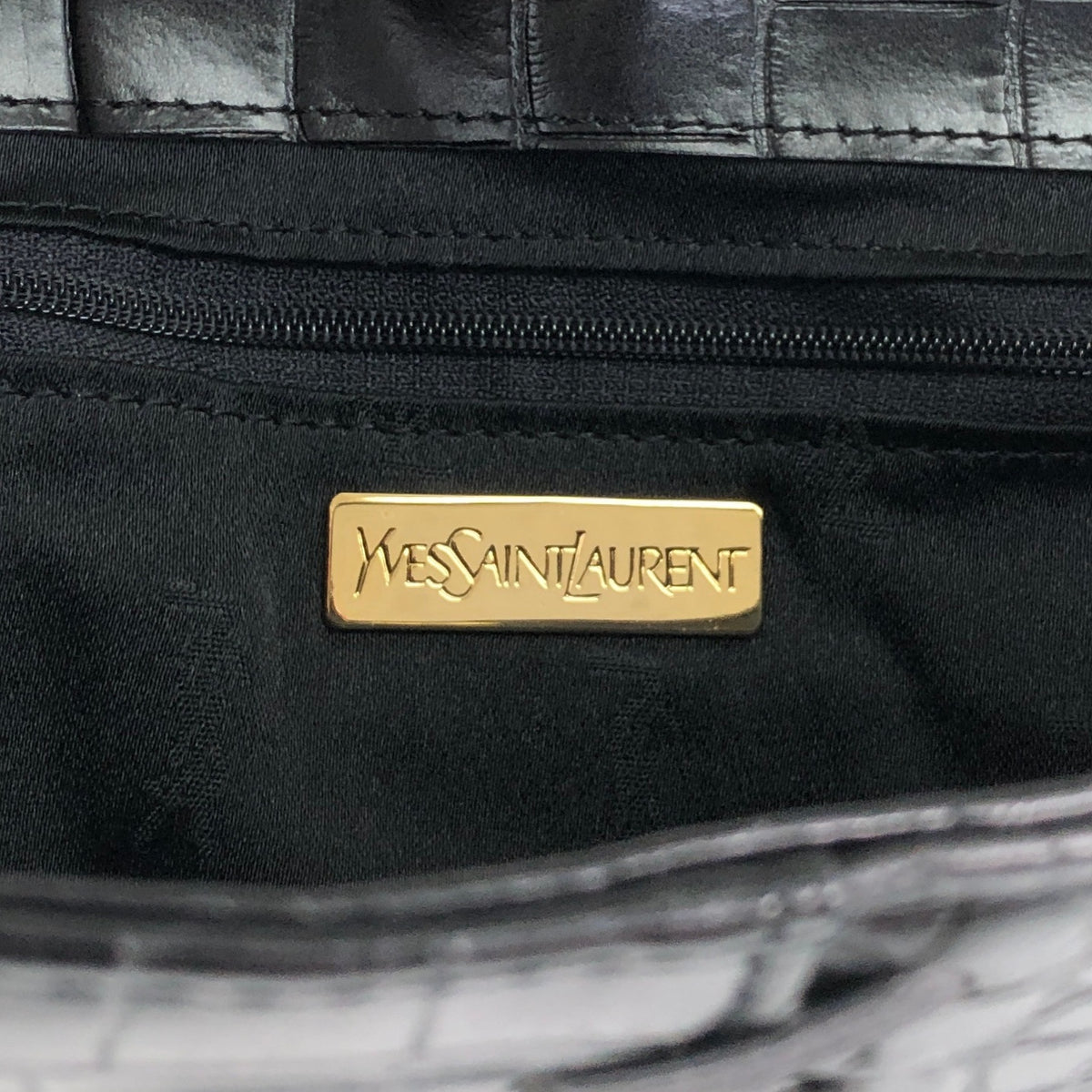 Yves Saint Laurent YSL Logo Cassandra Handbag Black Vintage hi7662