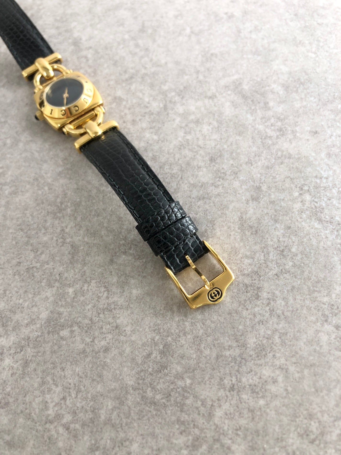 GUCCI Logo Watch Gold×Black 6300L Vintage j8nsfp