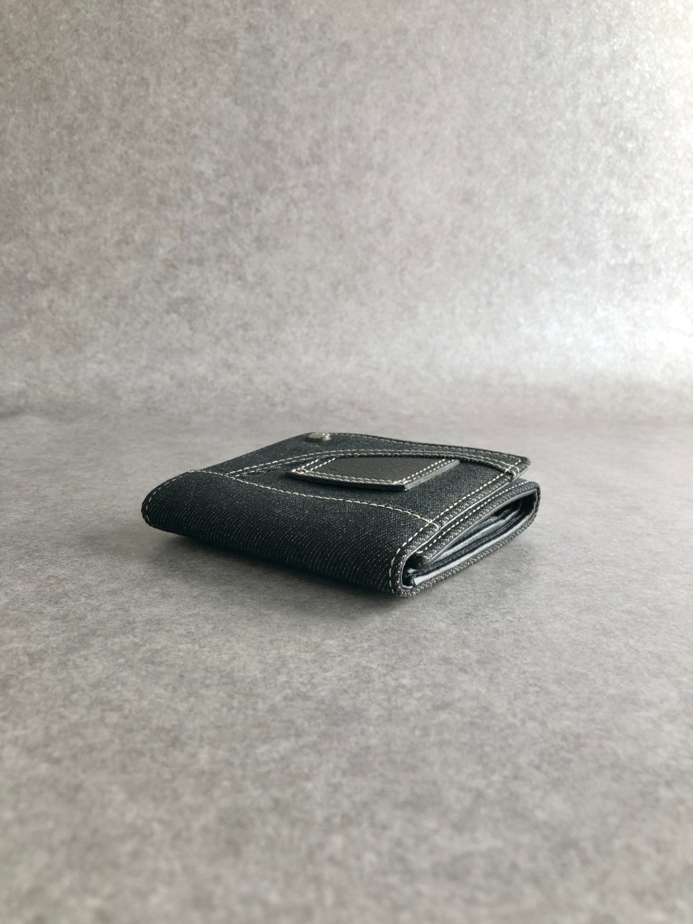 Christian Dior CD Logo Trifold Wallet Black Vintage 3wudpt