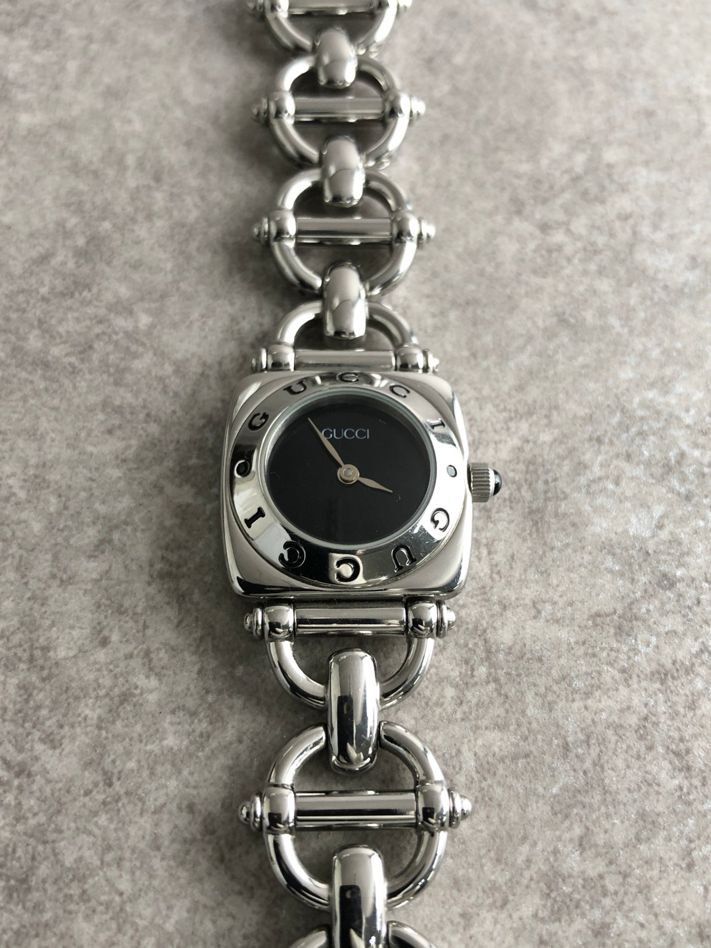 GUCCI Logo Quartz Watch Silver 6400L Vintage kph2tw