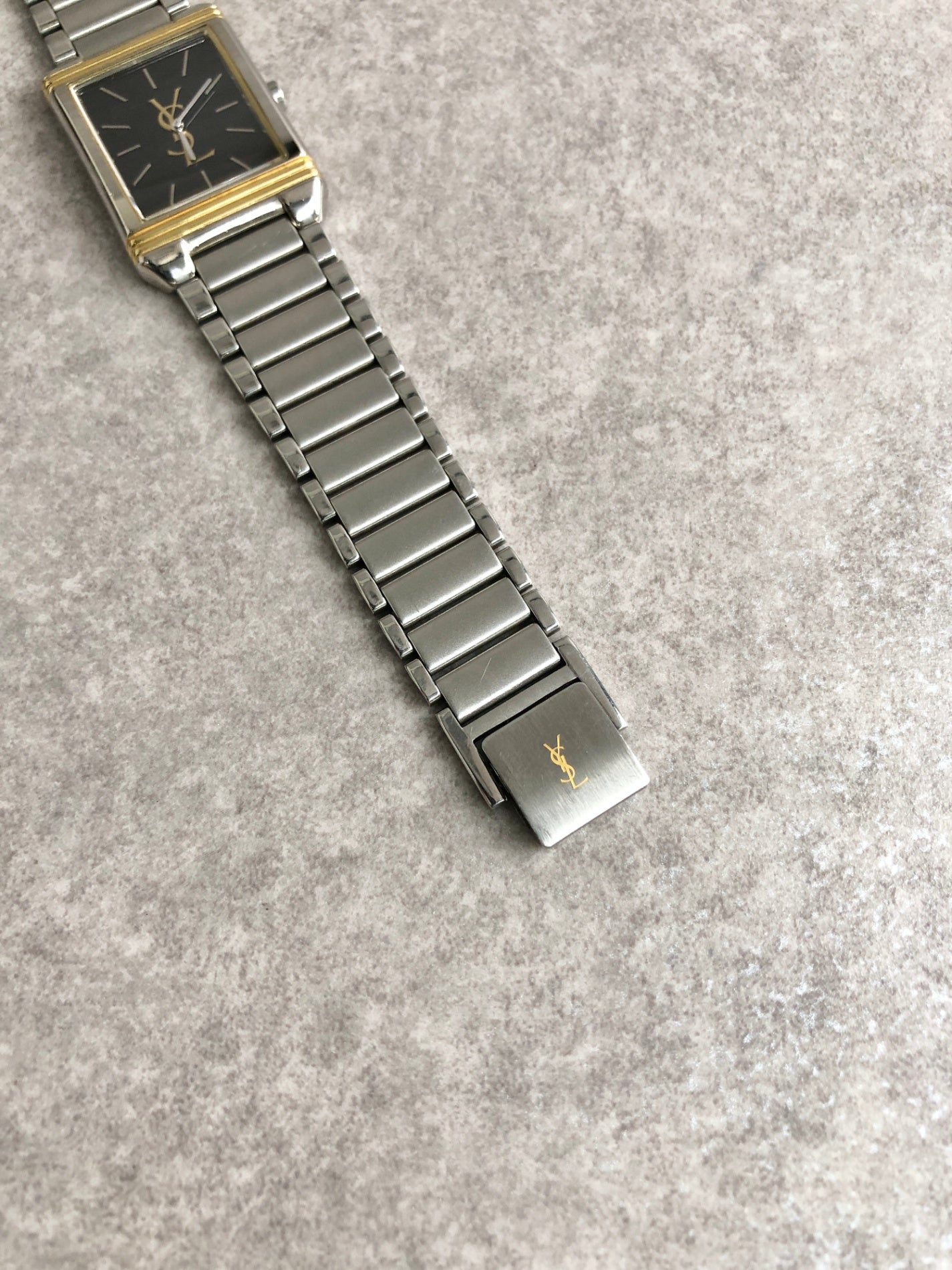 Yves Saint Laurent YSL Logo Watch Silver 5421-H04724Y Vintage 236tmu