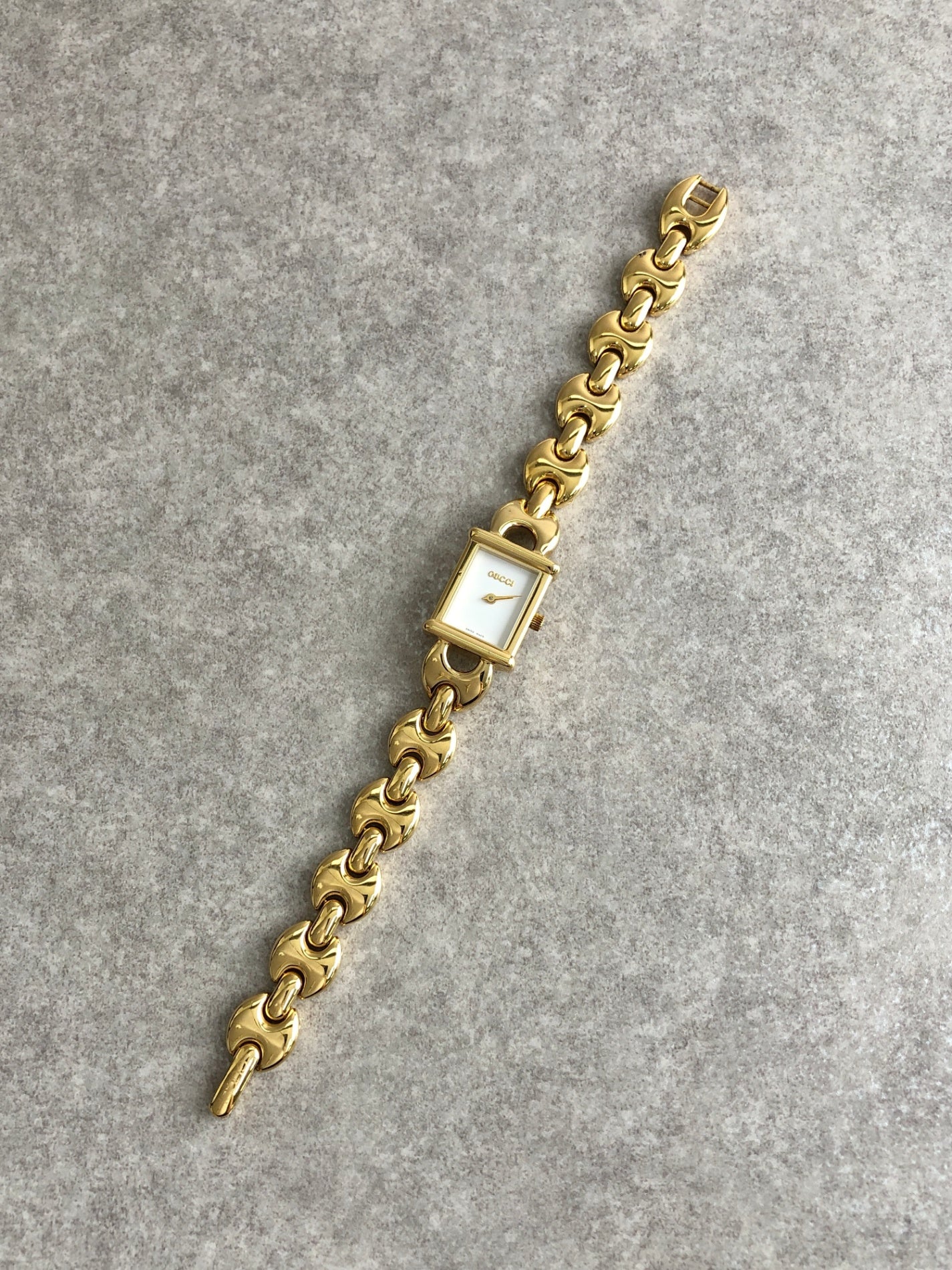 GUCCI Quartz Watch Gold 1800L Vintage wu52cy