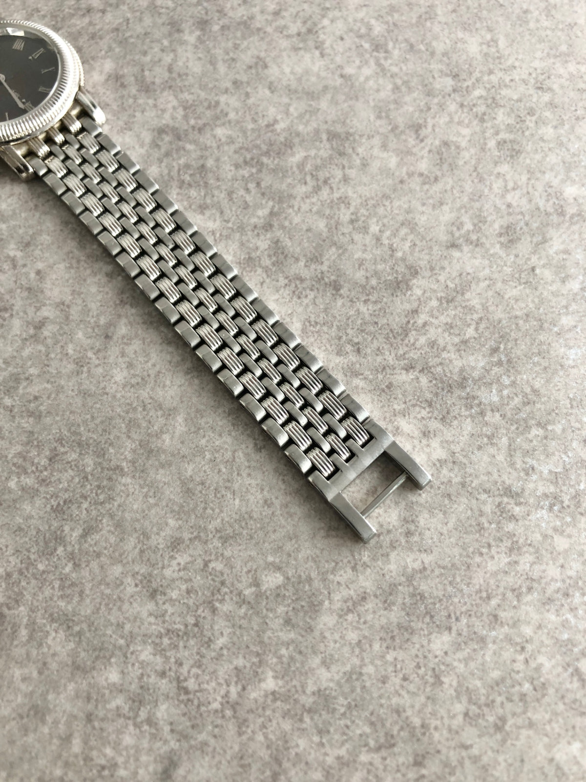 Yves Saint Laurent YSL Logo Quartz Watch Silver5421-F46452 Vintage  j63jak