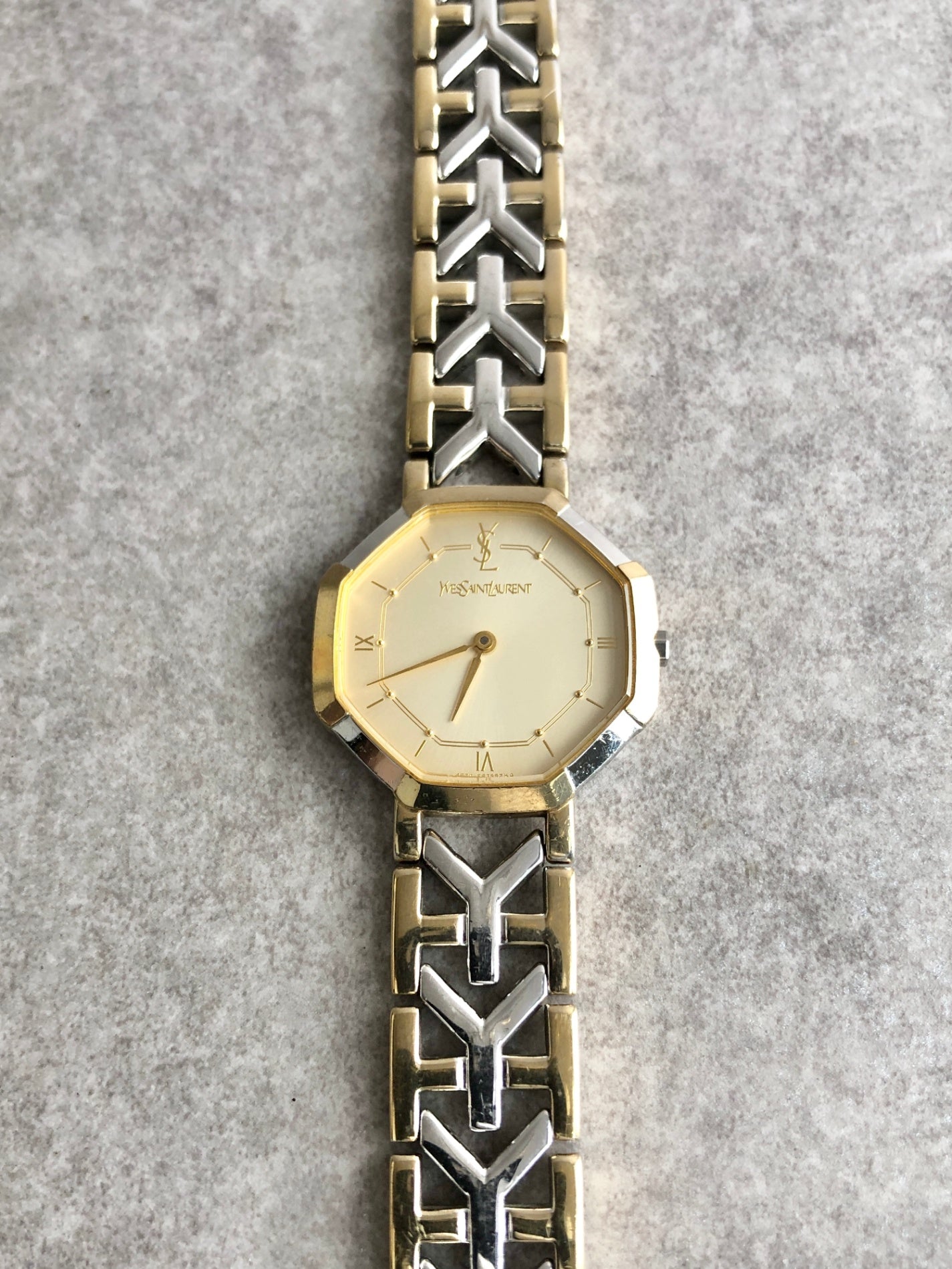 Yves Saint Laurent YSL Logo Octagon Watch Gold Vintage ru7r5x Yves Saint Laurent YSL Logo Octagon Watch Gold Vintage ru7r5x