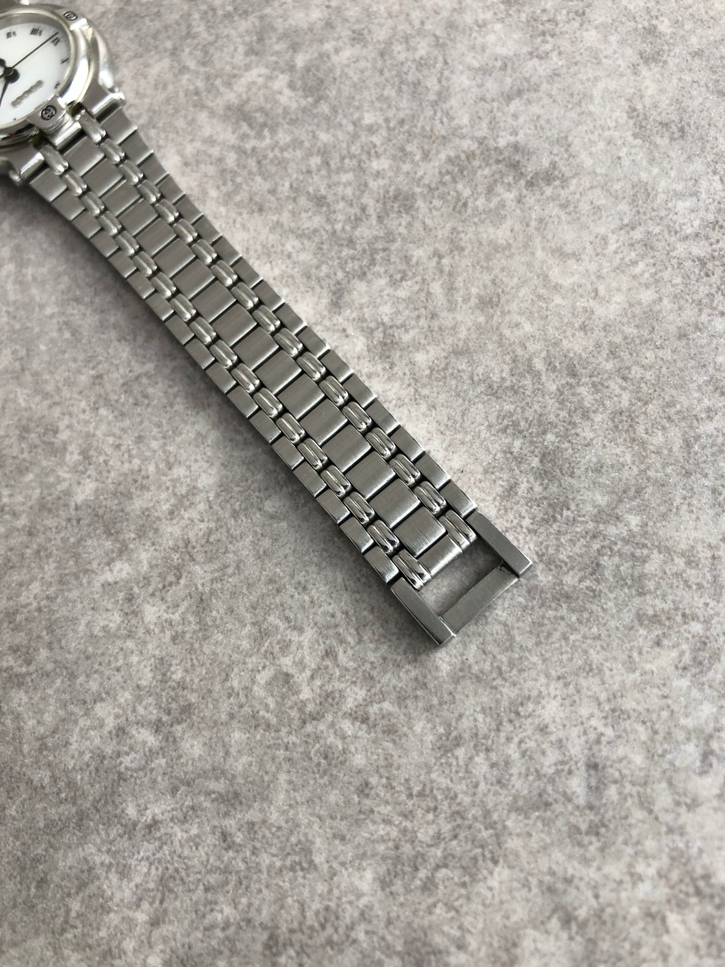 GUCCI Logo Watch Silver 9100L Vintage g8dhxw – VintageShop solo