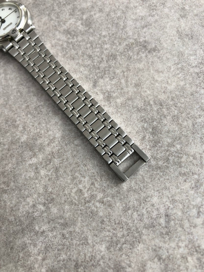 GUCCI Logo Watch Silver 9100L Vintage g8dhxw