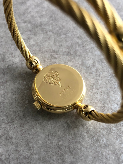GUCCI Logo Bangle Quartz Watch Gold Vintage de3i84