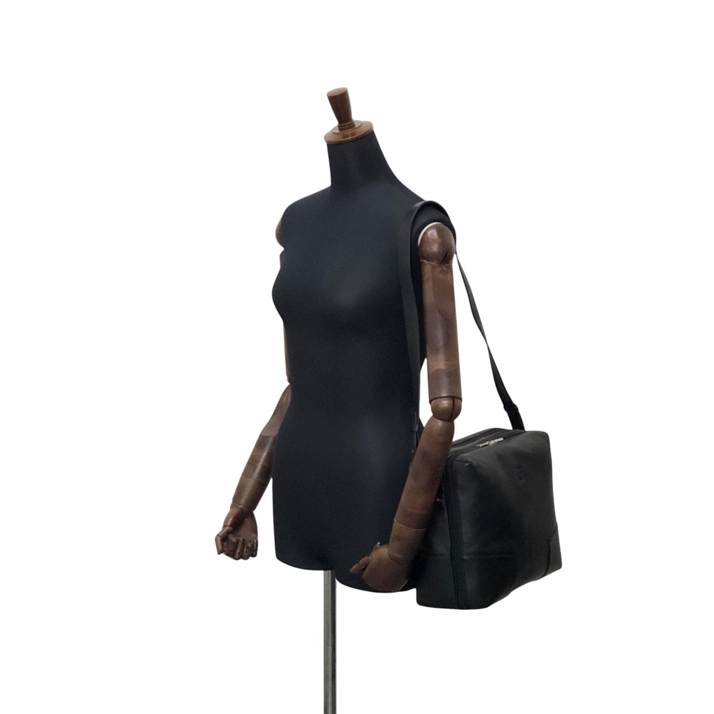 LOEWE Anagram Shoulder bag Black Vintage irfme7