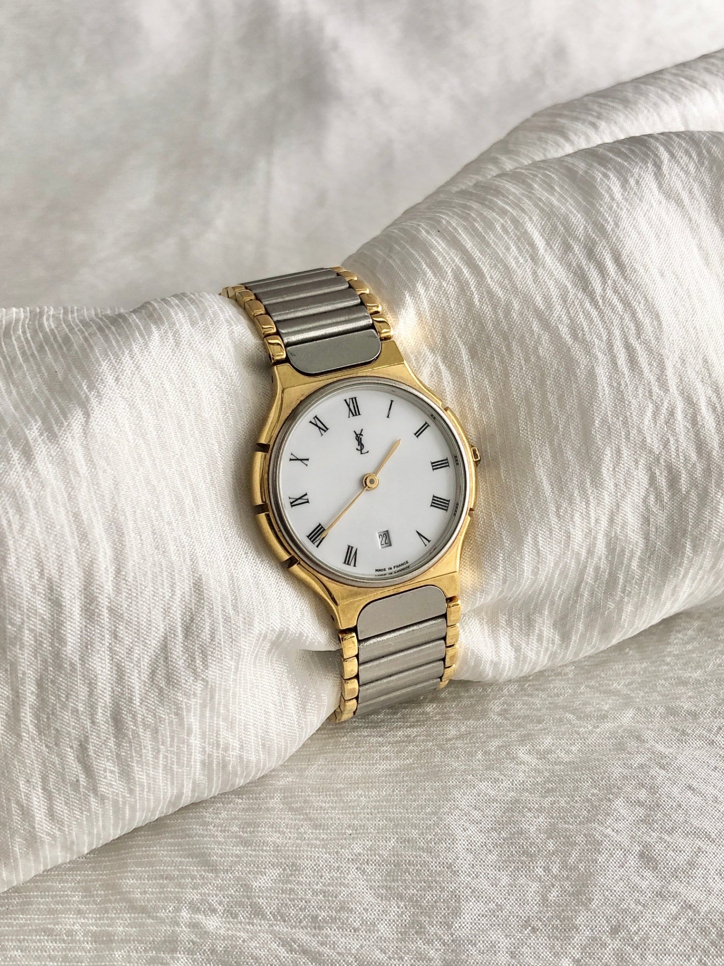 Yves Saint Laurent YSL Logo Watch Silver Vintage 5nc7zu