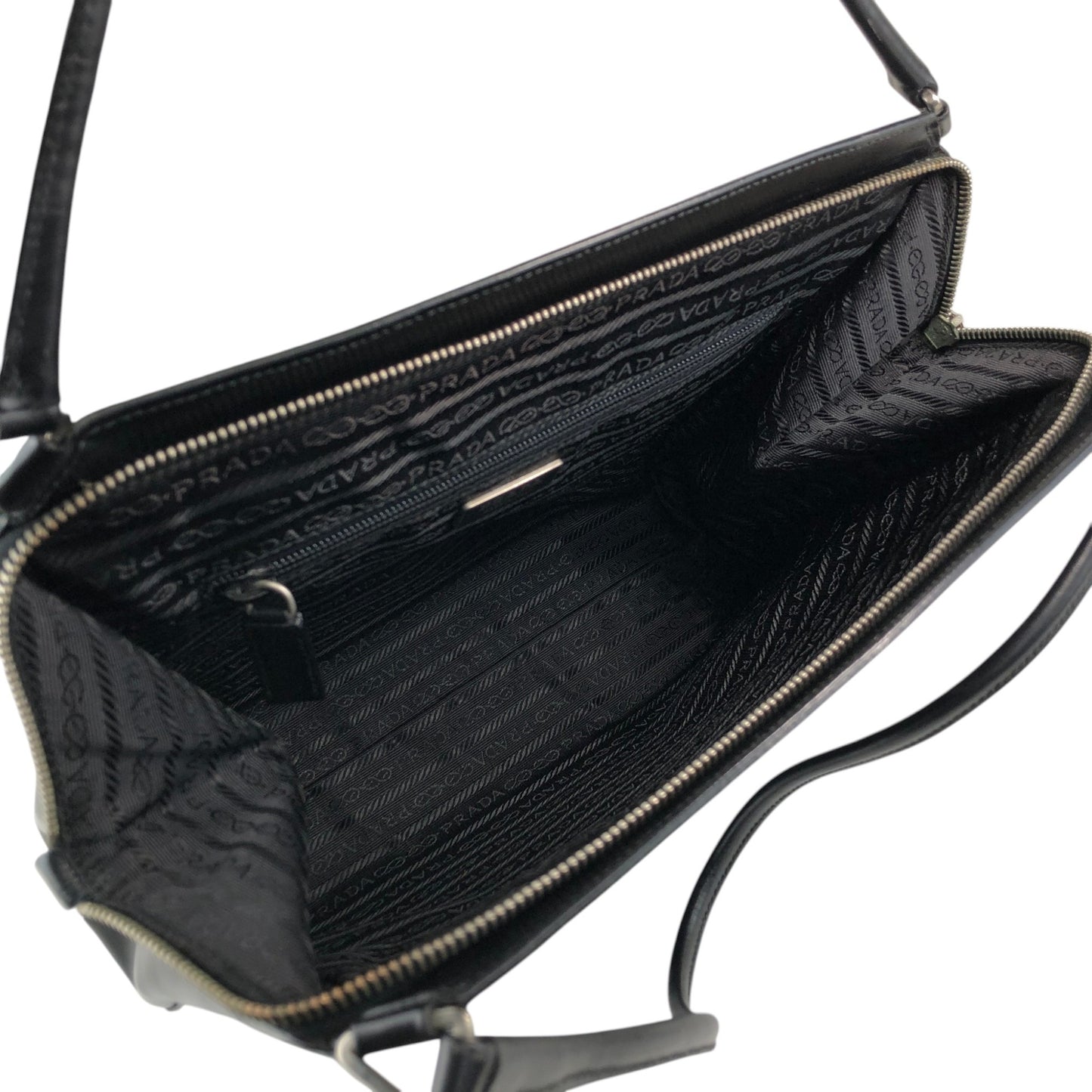 PRADA Logo Embossed Shoulder bag Black T4Q8CGH Vintage duepcf