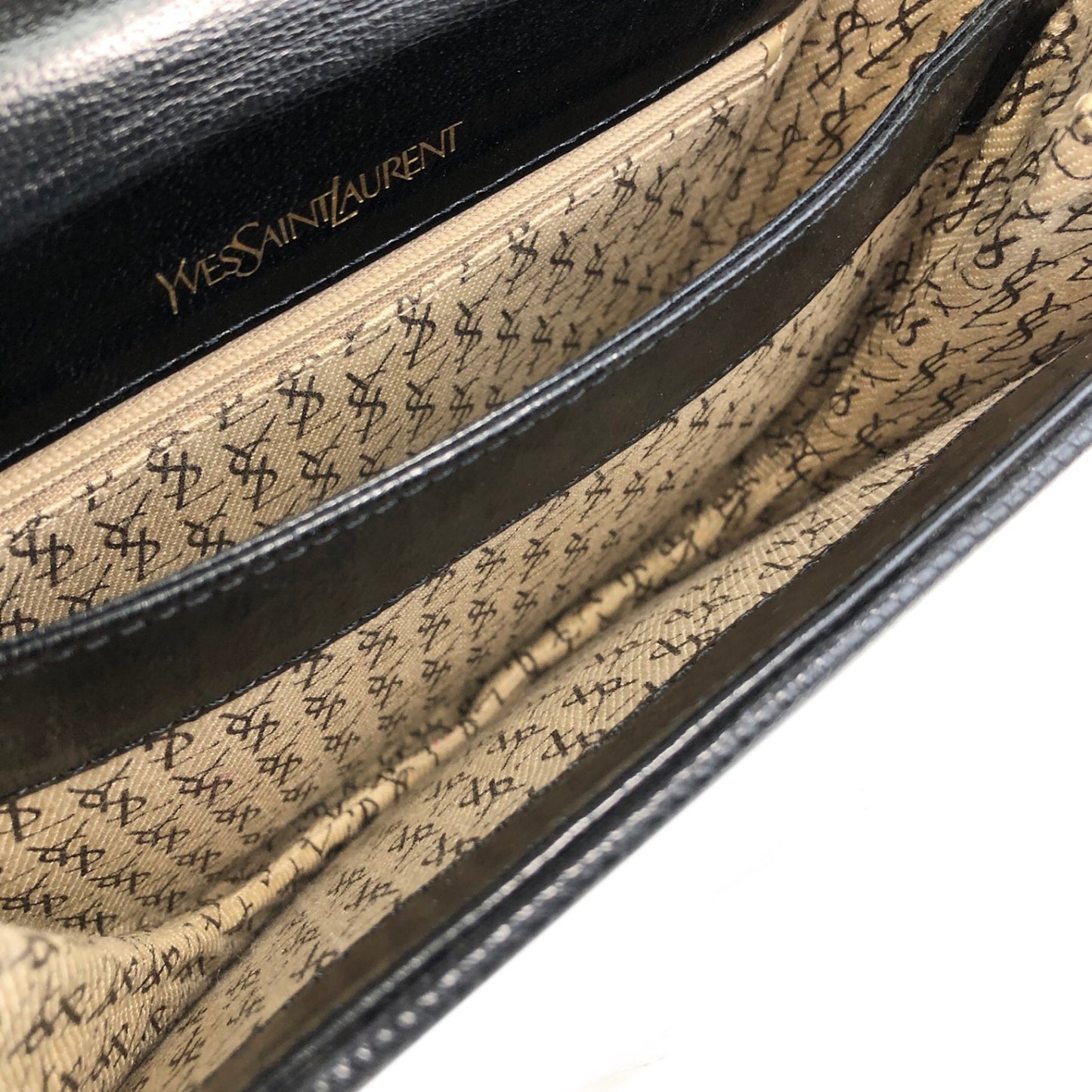 Yves Saint Laurent YSL Logo Shoulder bag Black Vintage rnmcrn