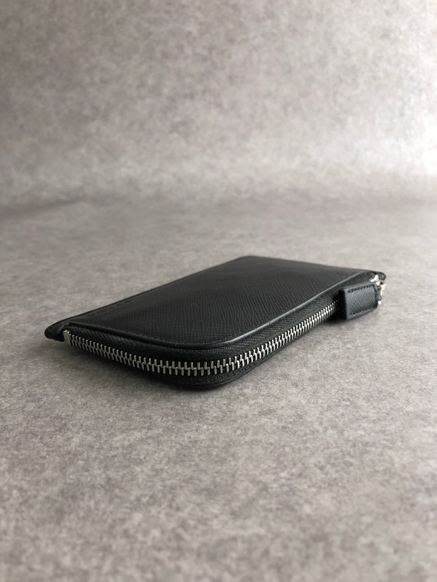 PRADA Logo Embossed Coin Purse Black Vintage ui5iej