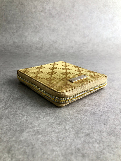 GUCCI GG Canvas Folded Wallet Gold Vintage 3fmuab