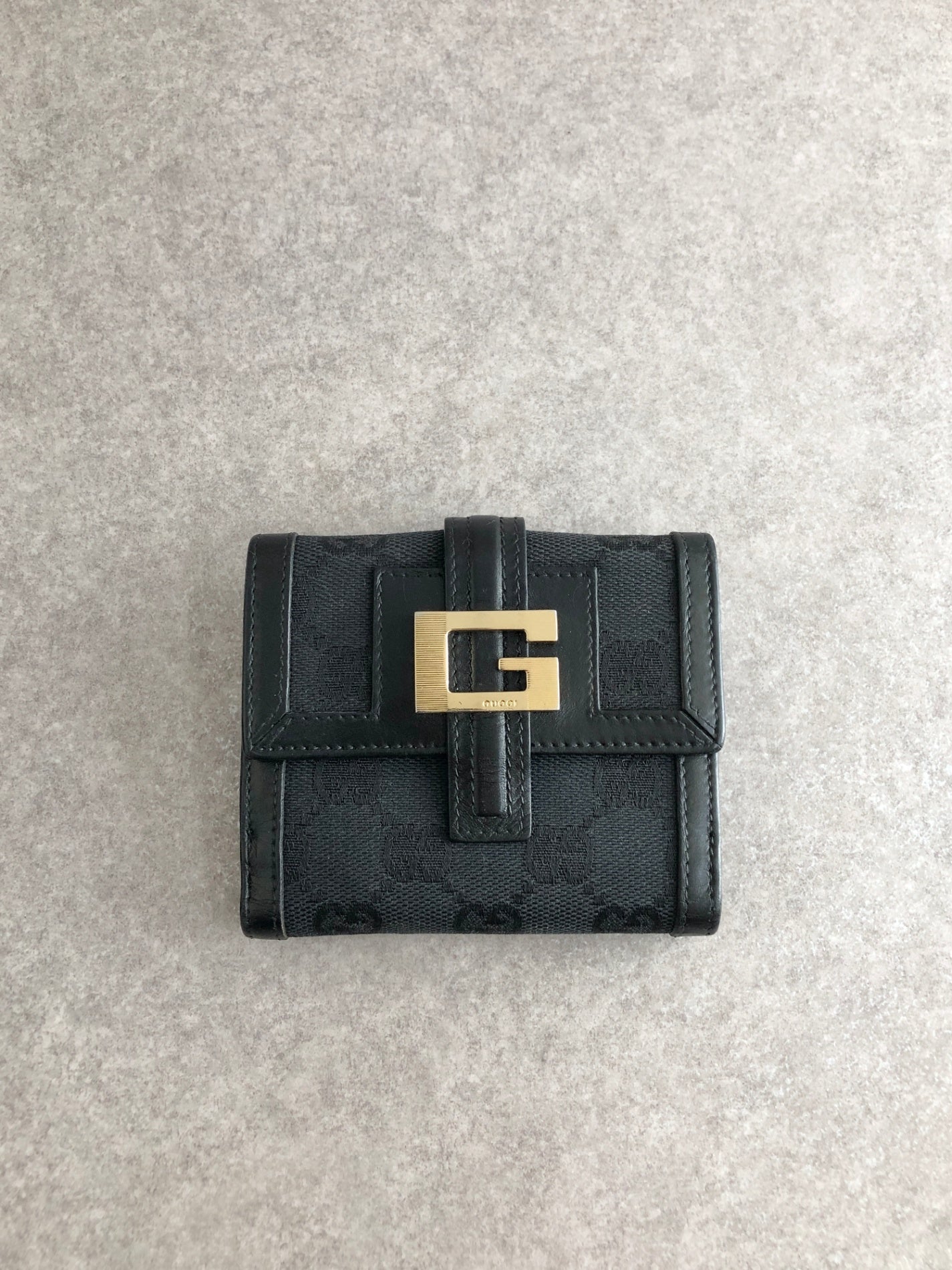 GUCCI GG Canvas Folded Wallet Black Vintage gbusf3