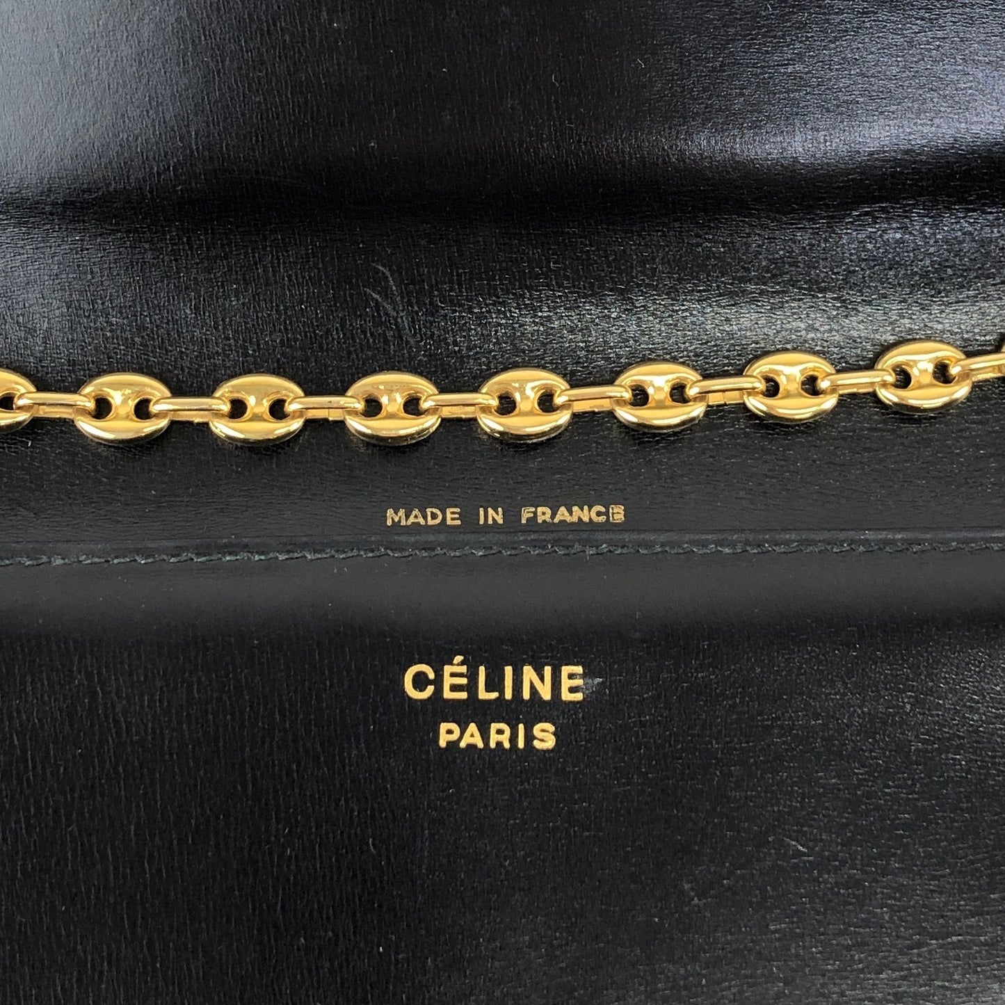 CELINE Triomphe Chain Shoulder bag Black Vintage hd5spn