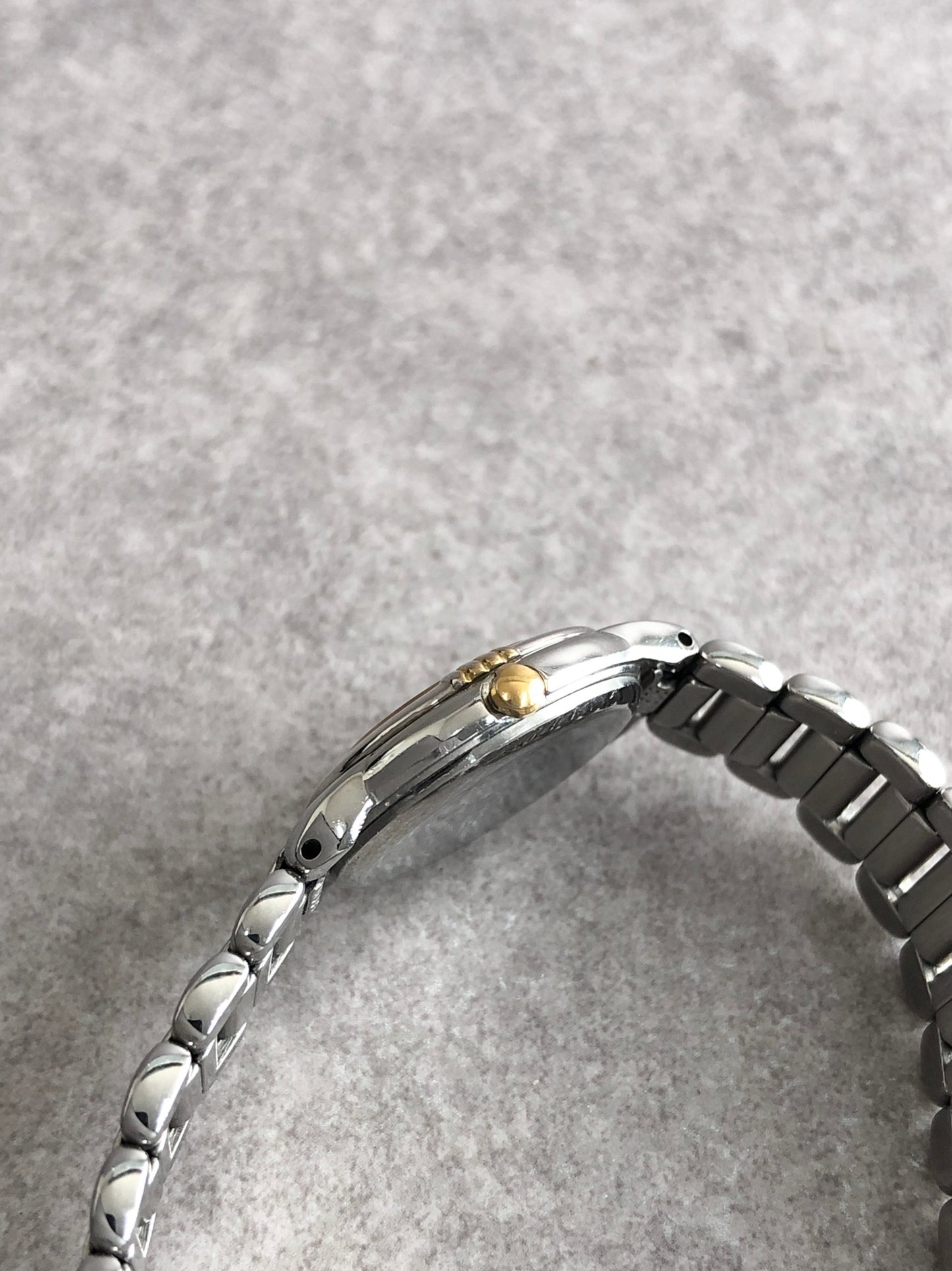 Yves Saint Laurent YSL Logo Quartz Watch Silver×Navy 5930-F91474 TA Vintage wg2id7