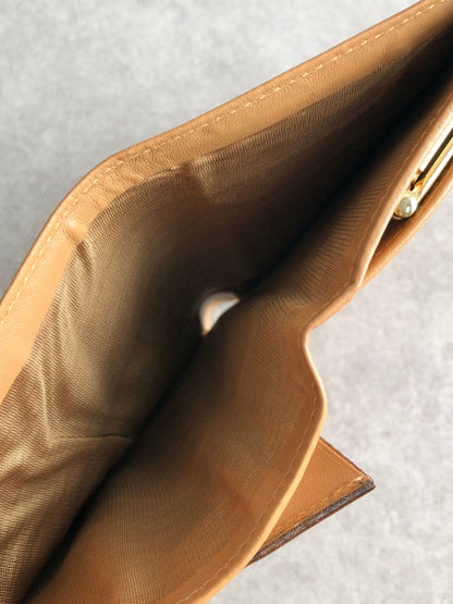 CELINE Macadam Blason Metal Clasp Folded Wallet Brown Vintage vsfyif