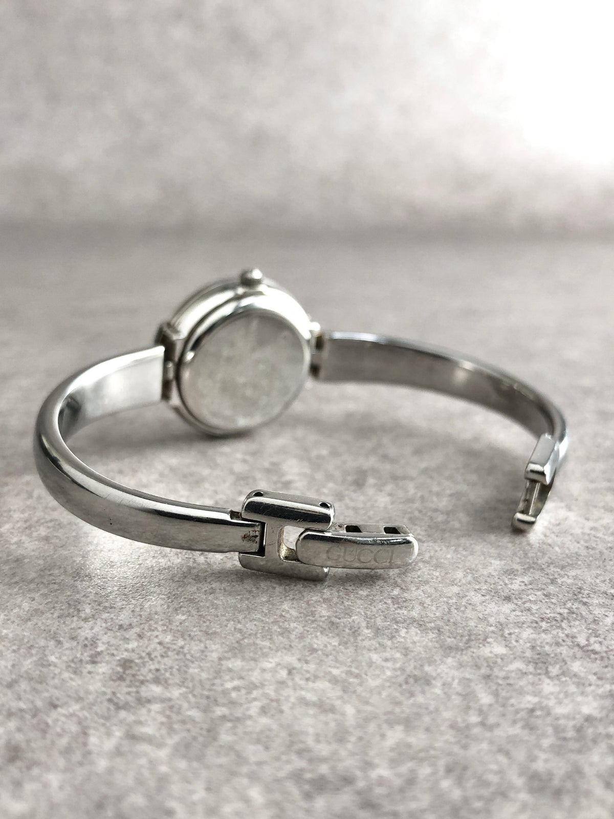 GUCCI Logo Quartz Watch Silver 1400L Vintage u3iytm