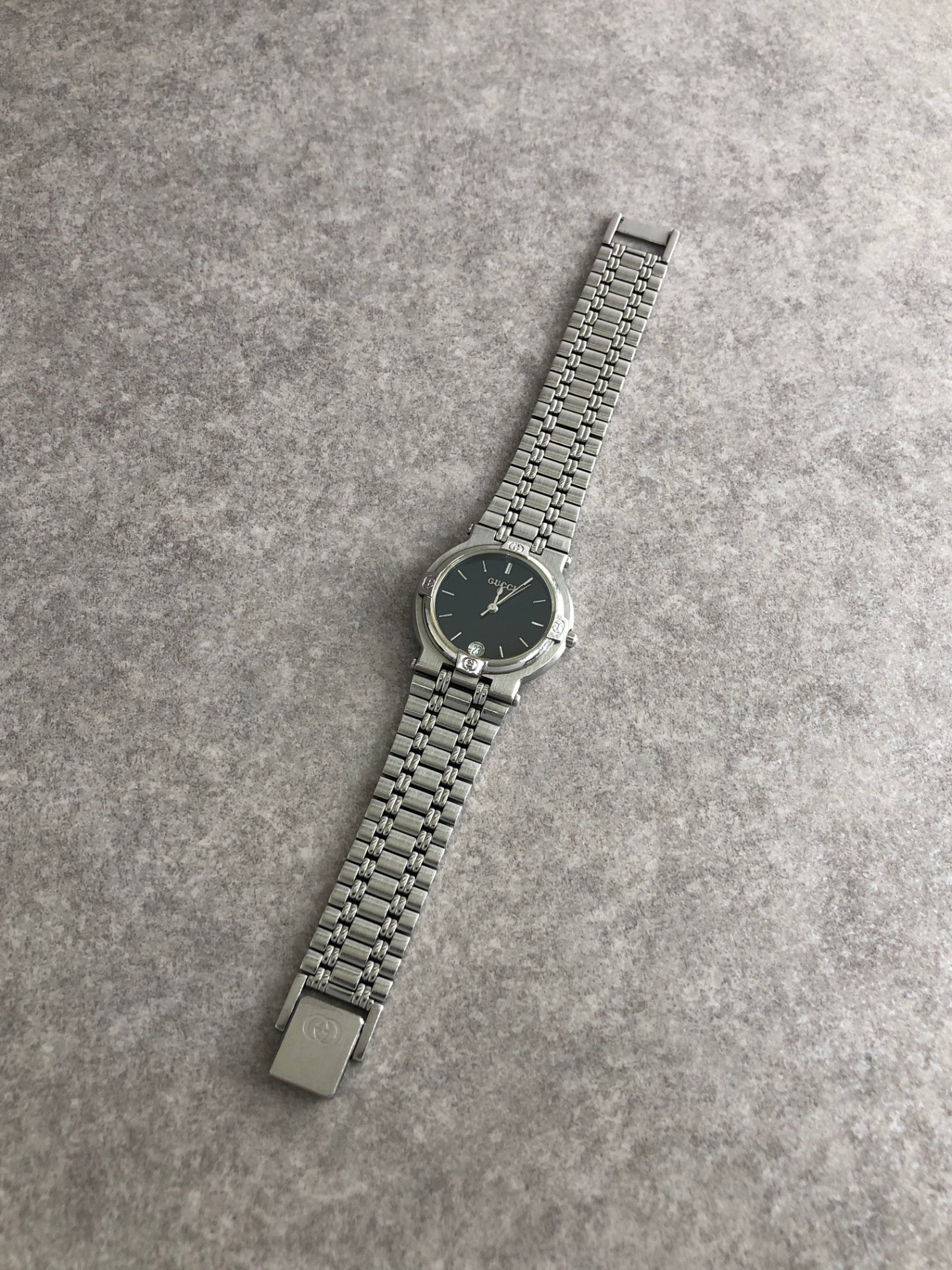 GUCCI Logo Watch Silver 9100M Vintage yp7h4d