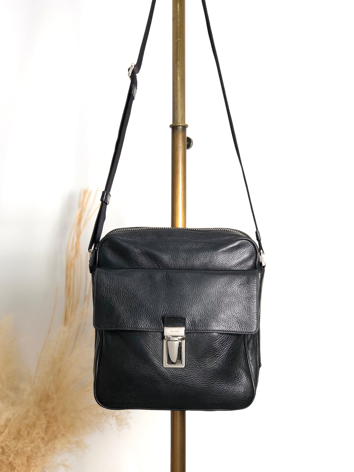 PRADA Triangle Logo Front Buckle Front Pocket Shoulder bag Black Vintage fg3jes