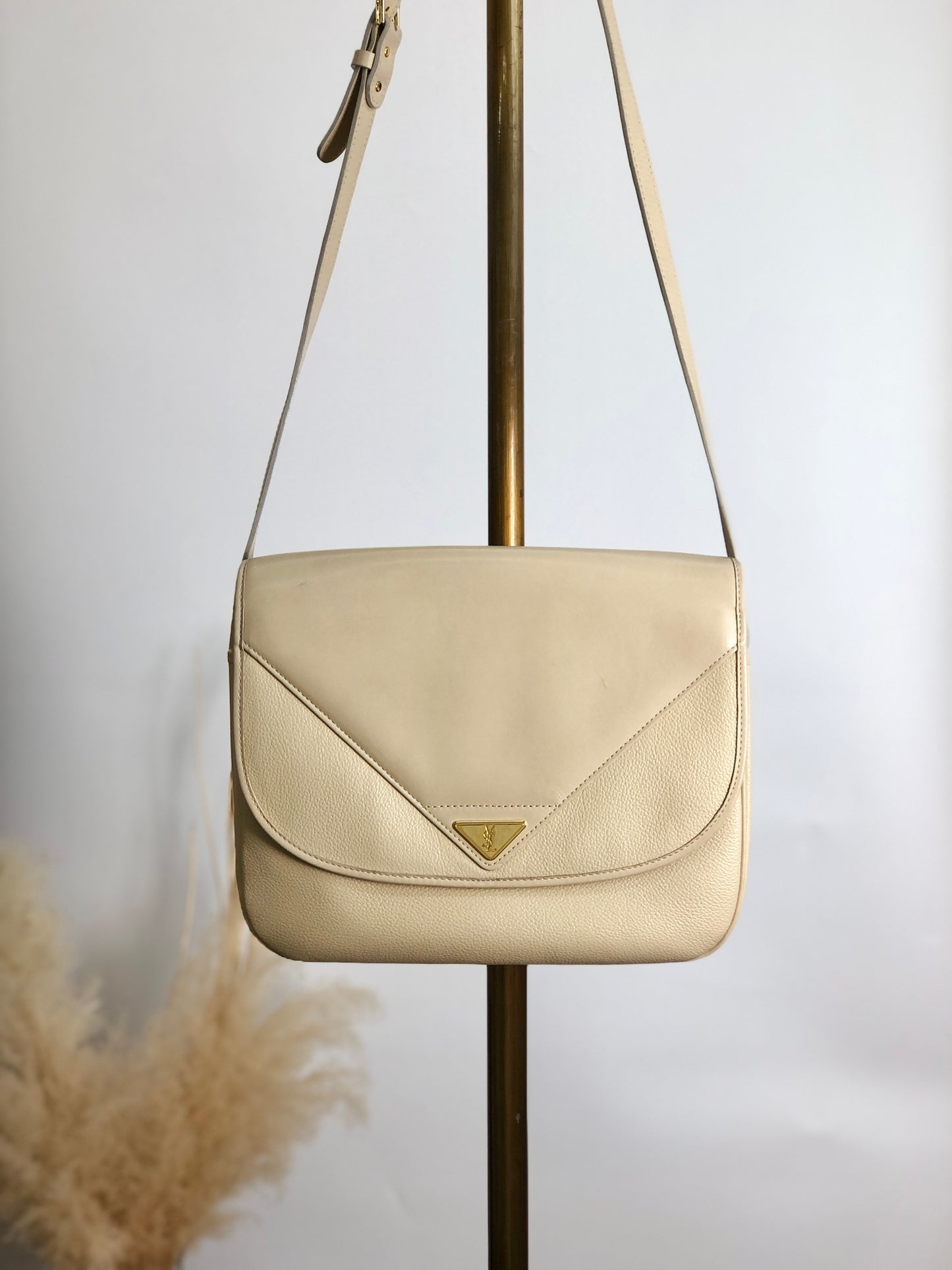 Yves Saint Laurent YSL 標誌單肩包白色復古 27p47c