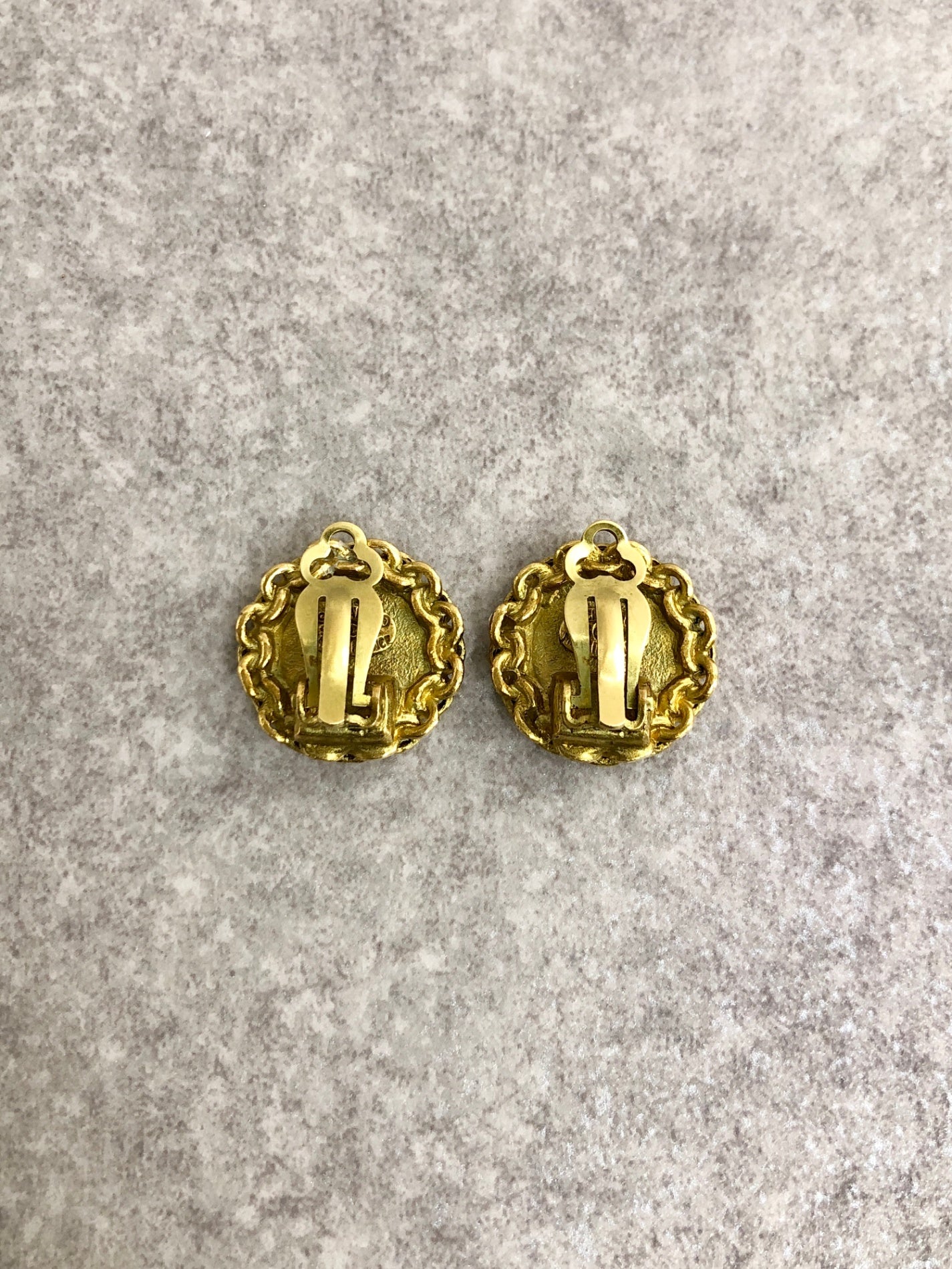 CHANEL Coco Mark Earrings Gold Vintage vbp2ux