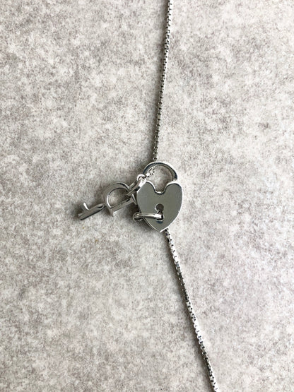 Christian Dior Logo Padlock Necklace Silver Vintage nk8vix