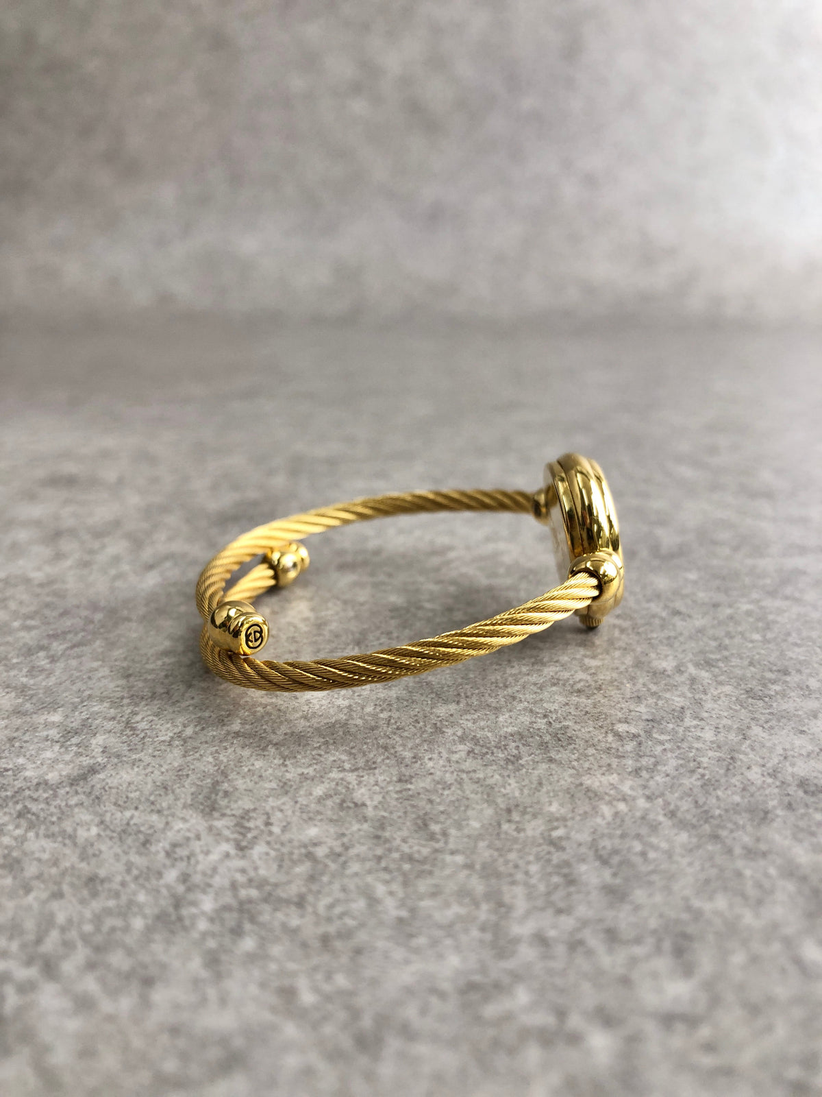 GUCCI Logo Bangle Quartz Watch Gold×Black 2700.2.L Vintage sjrskg
