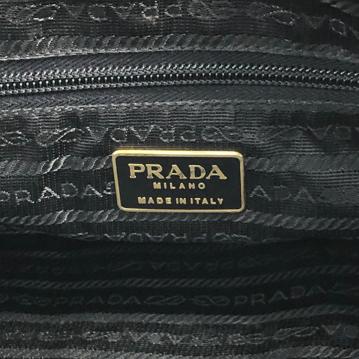 PRADA Triangle Logo Chain Shoulder bag Black Vintage dp2pec