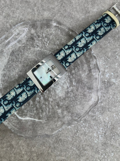 Christian Dior Trotter Quartz Watch Blue D78-109 Vintage j83yk7
