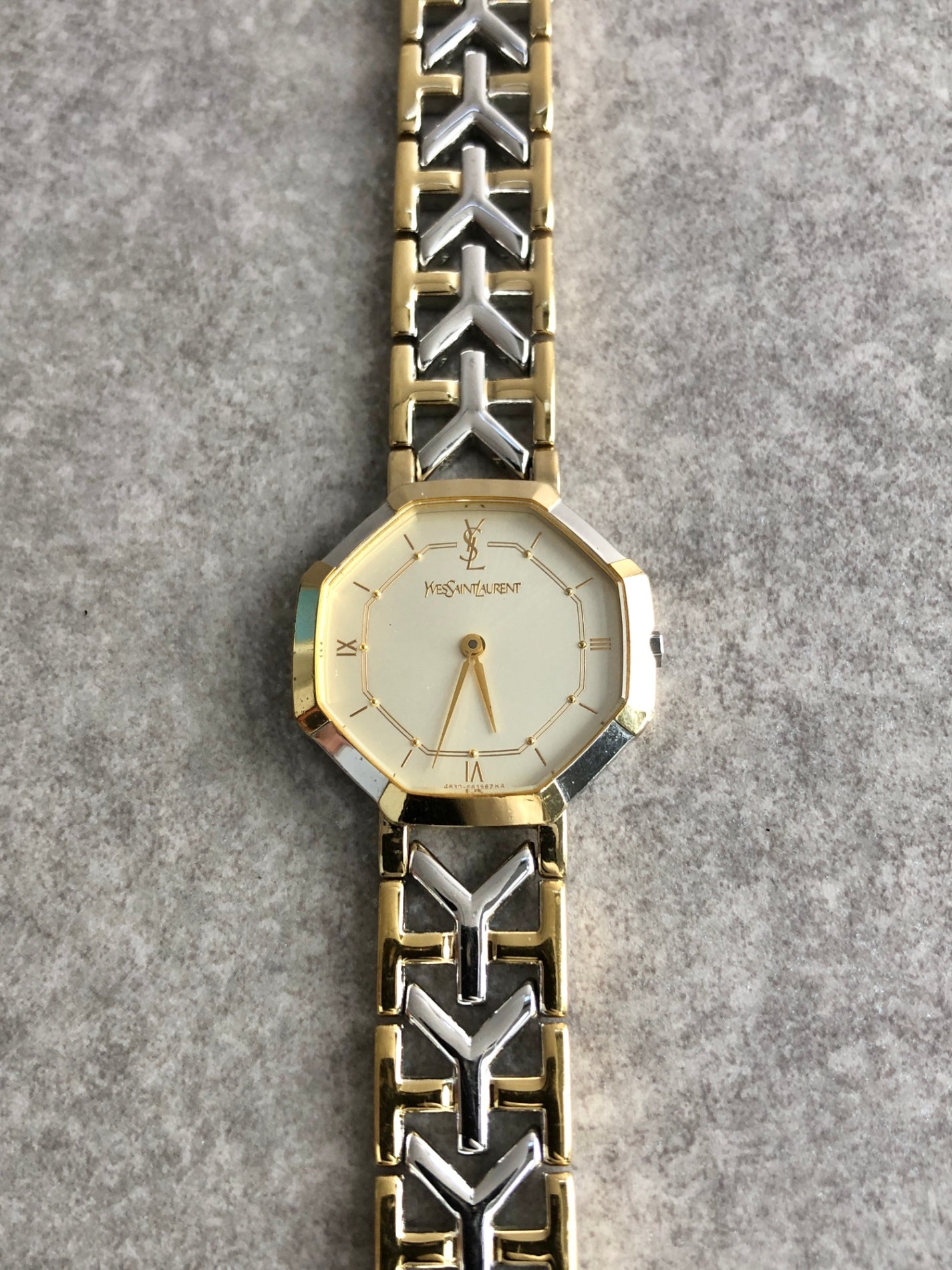 Yves Saint Laurent YSL Logo Watch Silver×Gold 4620-E62143 Vintage tivs5z