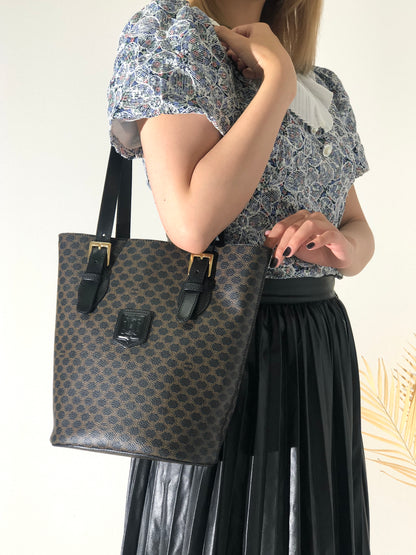 CELINE Macadam Leather Totebag Black Vintage gkmcp7