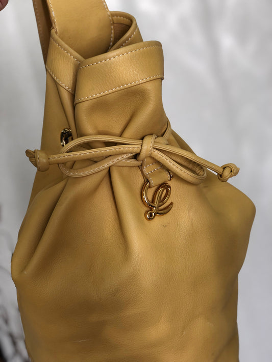 LOEWE logo motif drawstring purse one-shoulder leather shoulder bag yellow vintage old dat6px